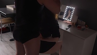 Husband Gives Wife A Blowjob In The Shower For Her Hair Dye Favor